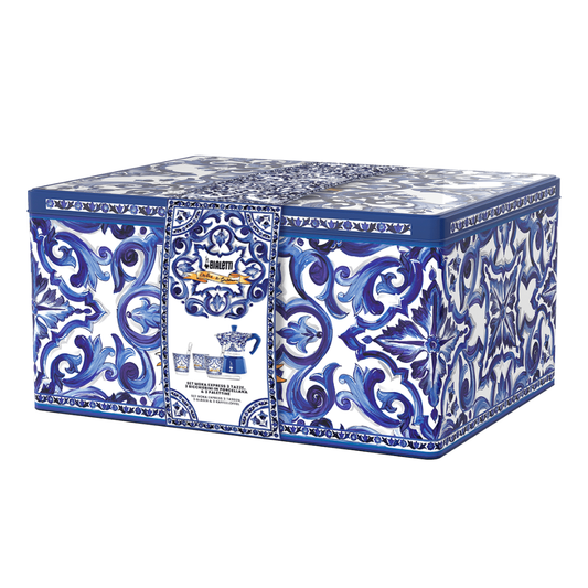 Bialetti Moka express coffee maker with Dolce&Gabbana luxury design, blending elegance and premium brewing.