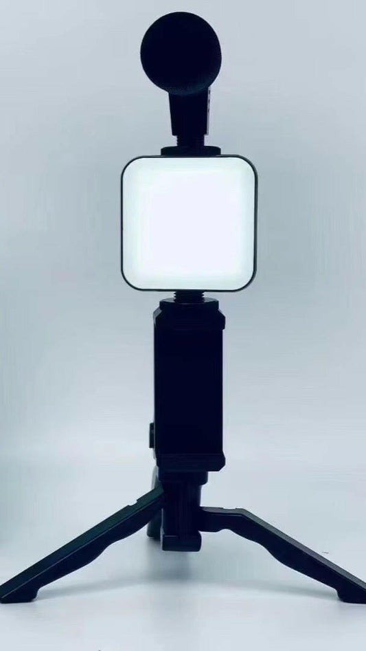 Smartphone Video Kit – LED Light, Tripod & Microphone for Pro Content.