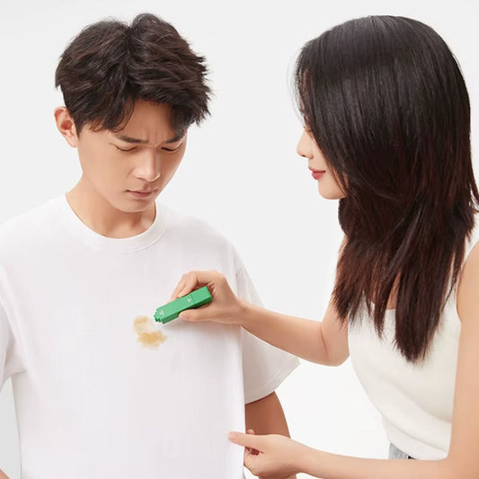Instant Stain Removal Made Easy: 3-Second Active Enzyme Laundry Stain Remover Pen