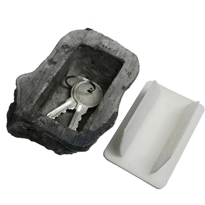 Hide in Plain Sight – Camouflage Rock Key Safe for Geocaching & Home Access.