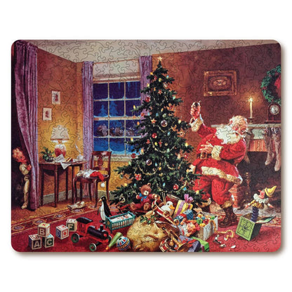 A Christmas Eve Visitor – Artisan™ Wooden Puzzle by George Hinke & Mark Cappitella (467 Pieces).