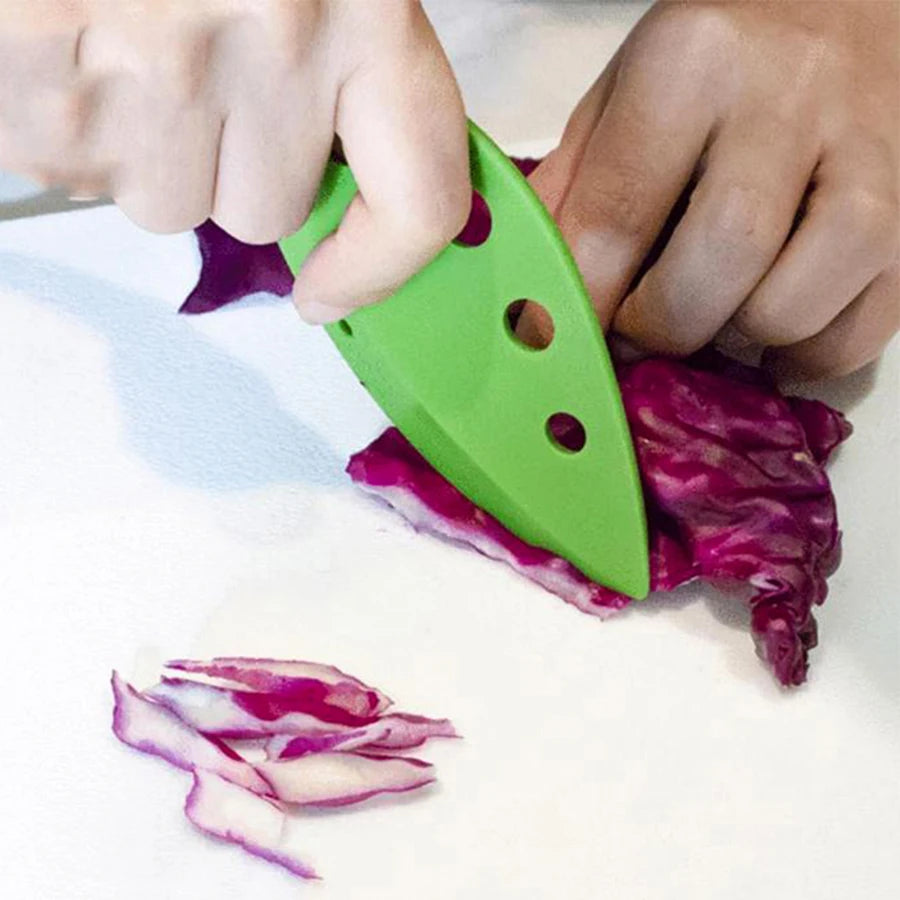 1PC Multi-Functional Herb and Leave Prep Tool