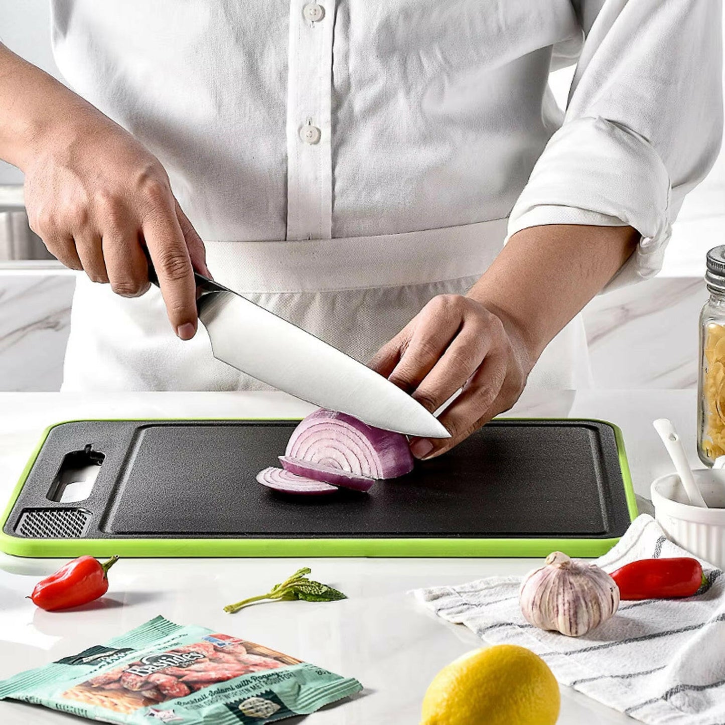 4-in-1 Miracle Melt Defrosting Board – Cutting, Grating & Sharpening.