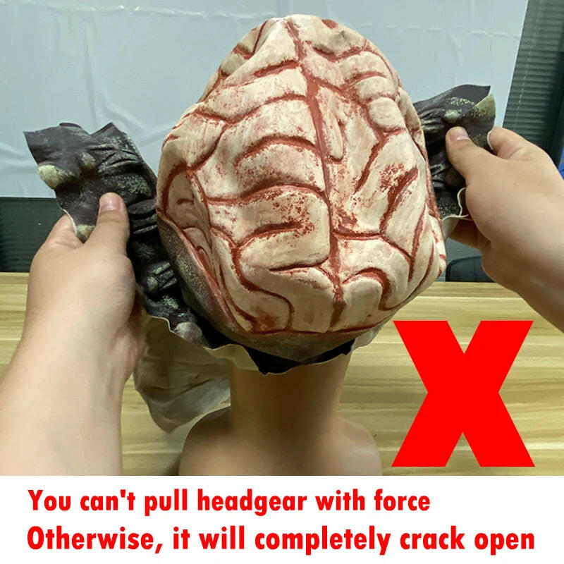 Creepy Brains Skeleton Mask – Bloody Latex Skull Headgear for Halloween and Carnival Cosplay