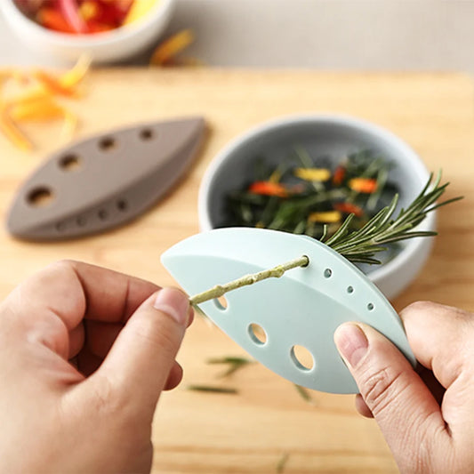 1PC Multi-Functional Herb and Leave Prep Tool