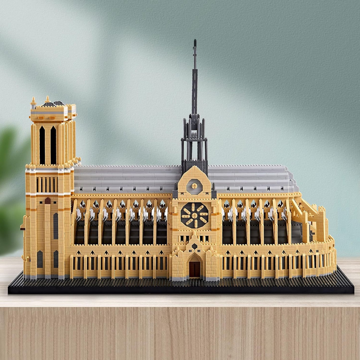 Notre Dame Cathedral  - Architecture Model Kits(7,380 Pieces)