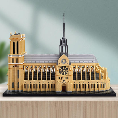 Notre Dame Cathedral  - Architecture Model Kits(7,380 Pieces)