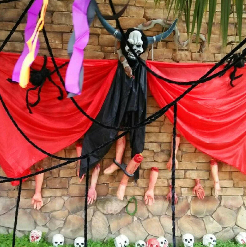 Horror Halloween Rubber Body Part Props – Fake Hands, Legs, Hearts & Brains for Haunted House & Party Decor