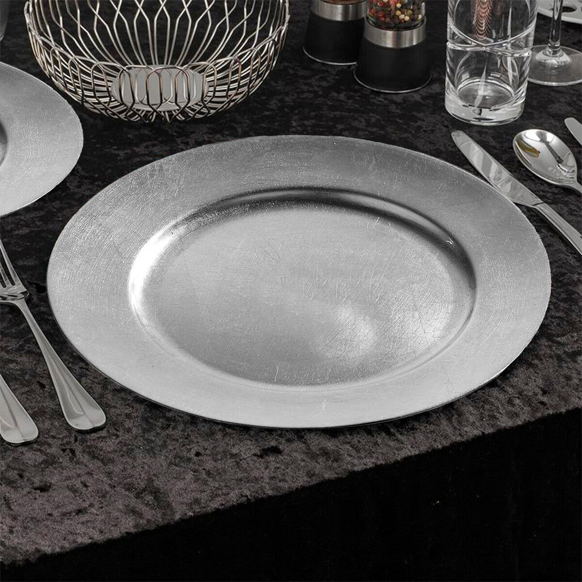 Set of Four 33cm Dia Flat Style Silver Decorative Charger Plates