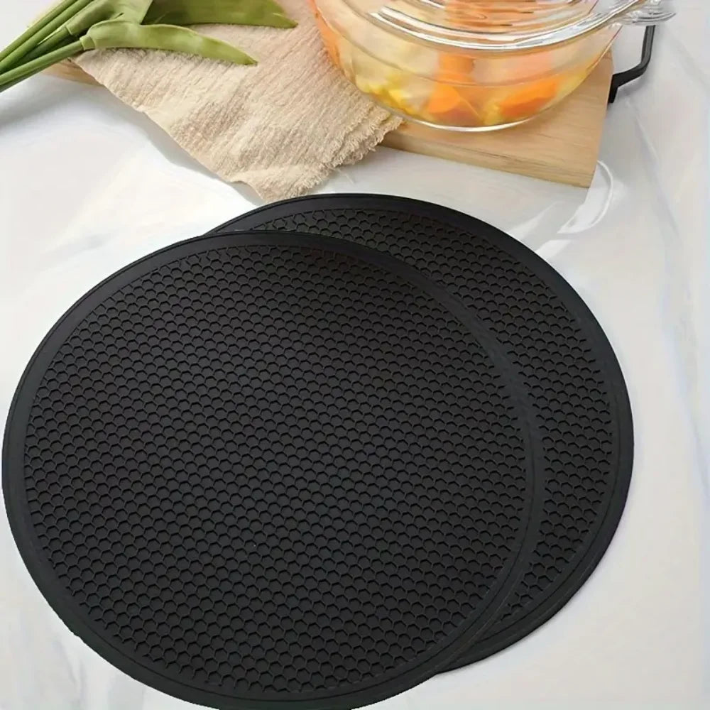 Heat‑resistant silicone mat – round kitchen trivet