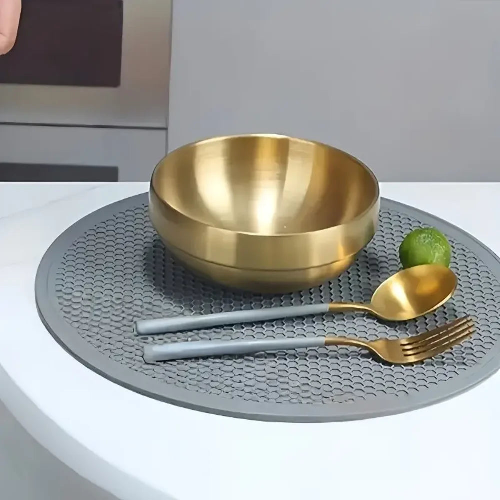 Heat‑resistant silicone mat – round kitchen trivet