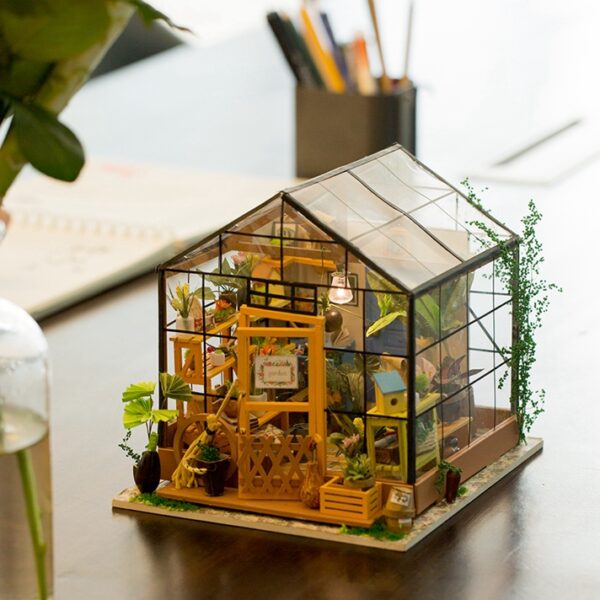 Cathy’s Flower House 3D Wooden Puzzle.