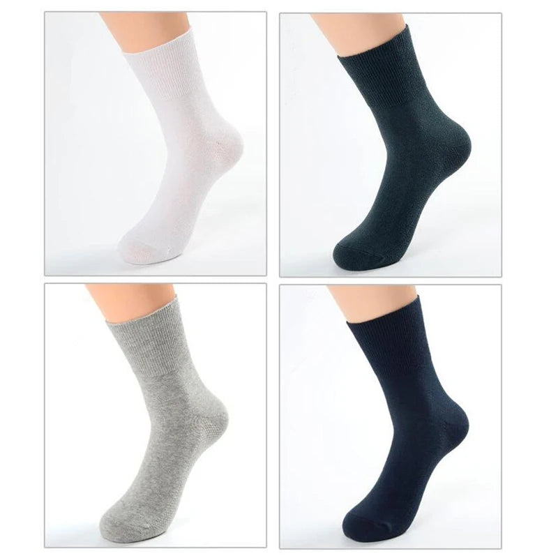 4 Pairs ​​​​​​​🧦 Soft, Non-Binding Comfort – Diabetic Bamboo Cotton Socks!