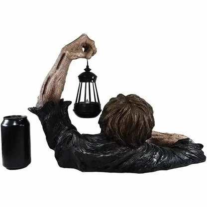 LED Crawling Zombie Lantern – Outdoor Halloween Figurine with Scary Light-Up Effect