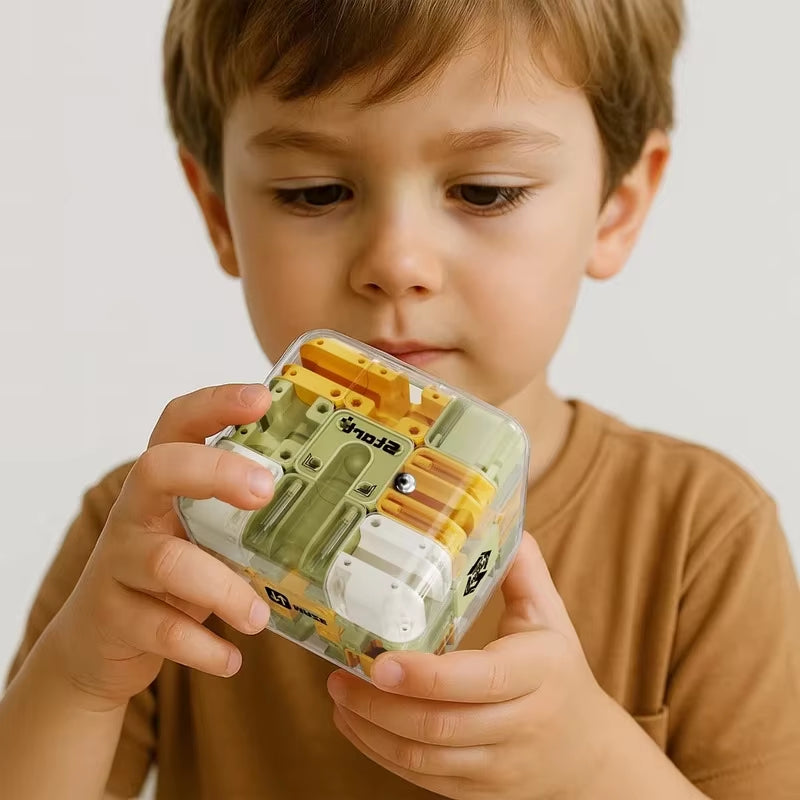 Maze Cube – 3D Six-Sided Puzzle Challenge (8.4cm).