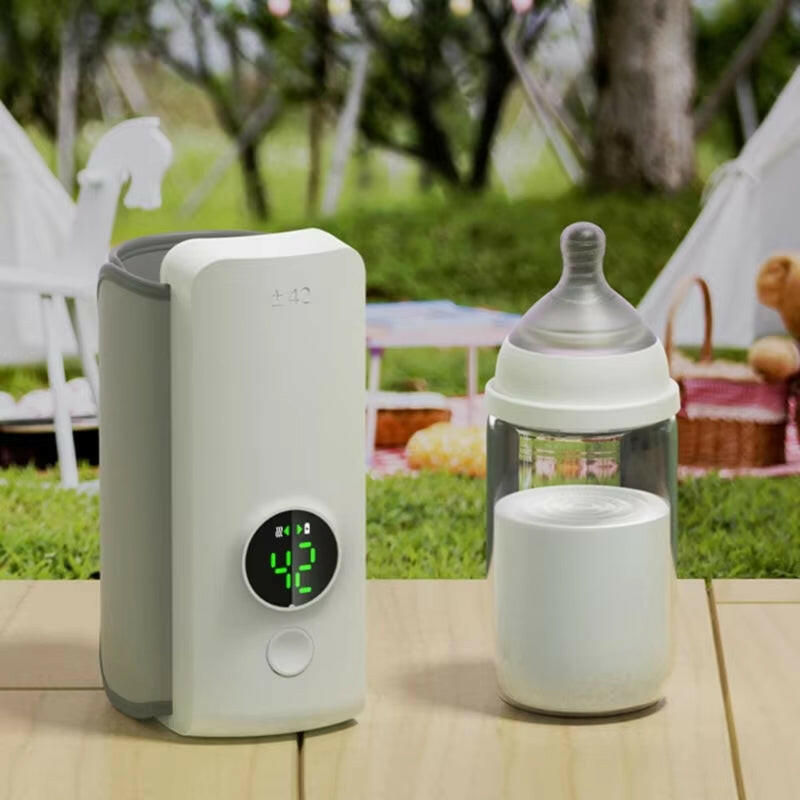 Smart Feeding On the Go – Cordless Baby Bottle Warmer for Modern Parents Designed for busy days and midnight feeds, this portable warmer brings comfort and convenience to every bottle.