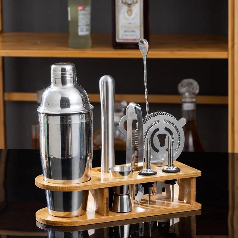 750ml Stainless Steel Cocktail Shaker Set – Professional Bartending Made Simple.