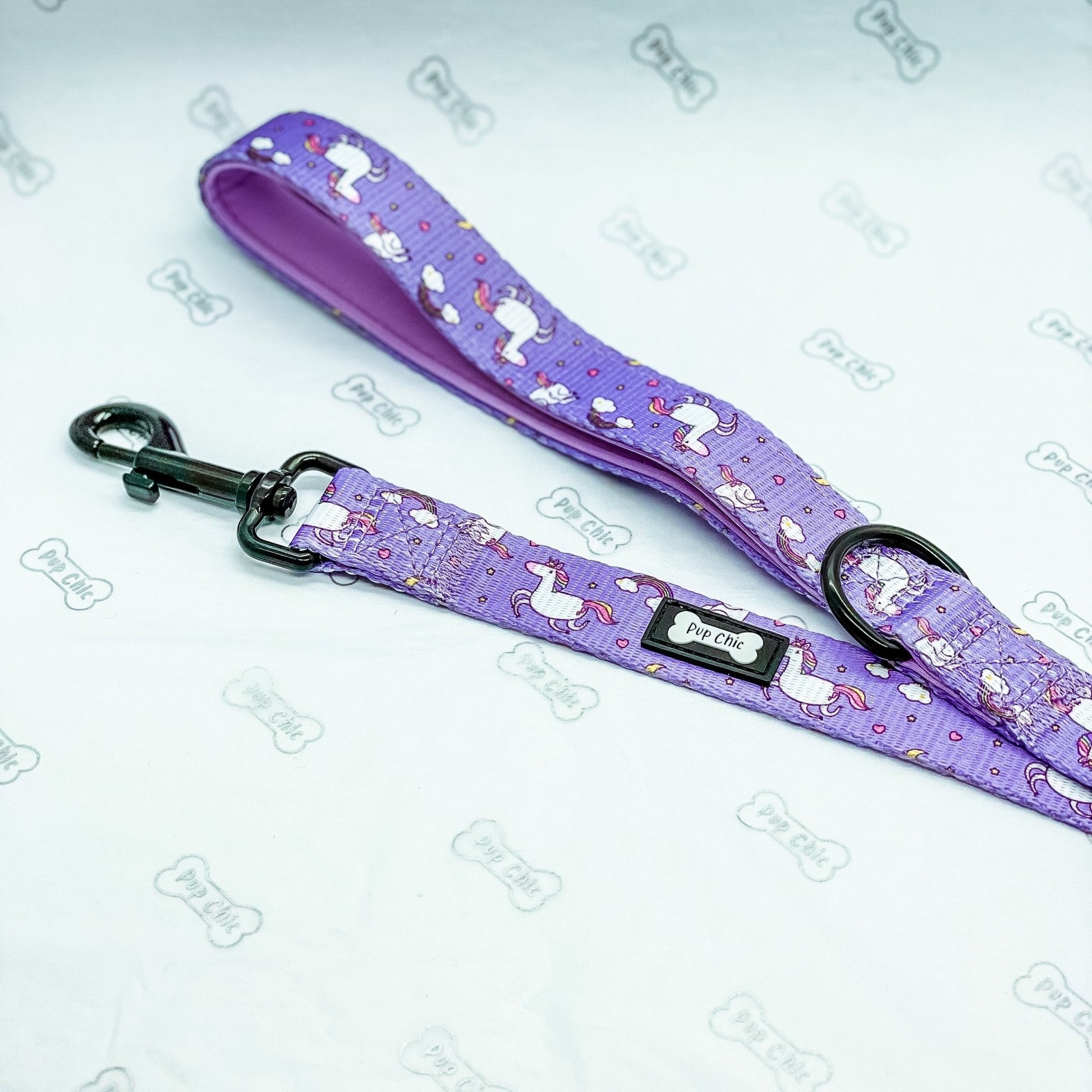 Daydreams & Unicorns 5ft dog lead with unicorn print and D‑ring handle, matching harness & collar