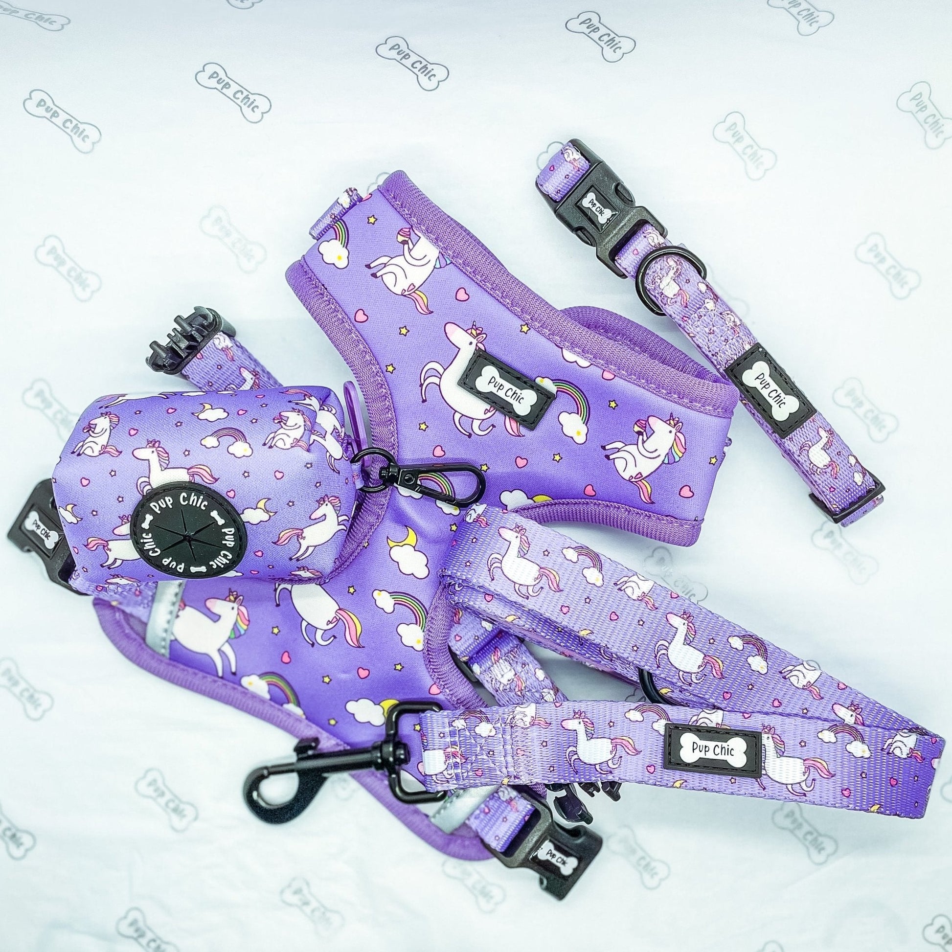 Daydreams & Unicorns clip‑on poo bag holder with unicorn print, fits rolls, treats, and keys