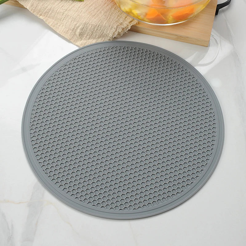 30 cm Silicone Placemat – Non-Slip, Durable, and Stylish Kitchen Helper 🍽️✨