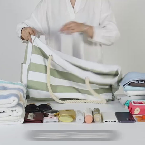 Stylish Waterproof Beach Tote Bag for Women - Large Capacity.